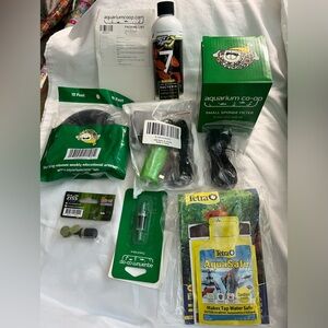 Lot New Aquarium Supplies 
See pictures 
Please ask questions before bidding.